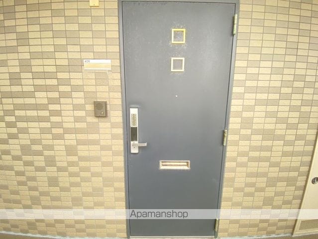 リバティドゥール文京の玄関写真