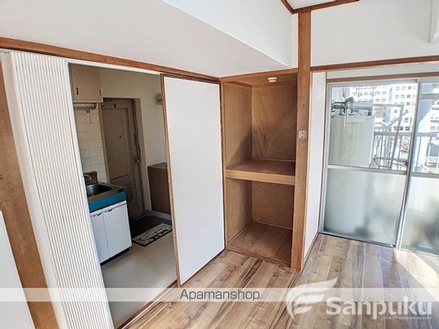 山本屋ビルの内装写真