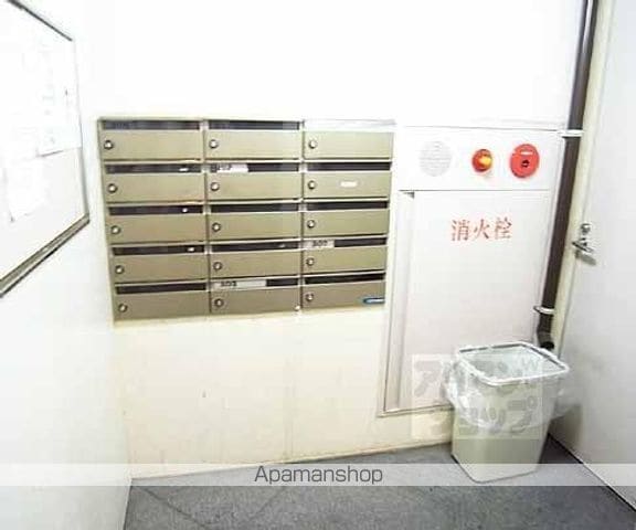 ヴェルビュ二条城東の内装写真