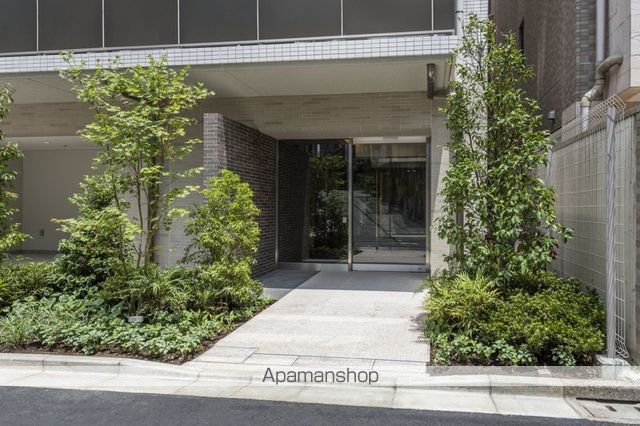 カーサスプレンディッド小石川の玄関写真