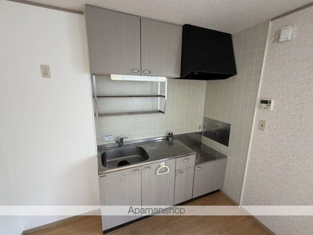 グリーンハイツ東松ケ丘の内装写真