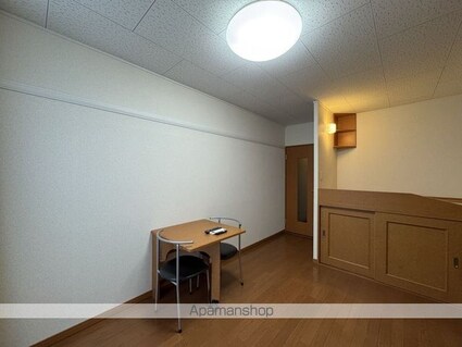 レオパレスアツモリ[1K/23.18m2]のリビング・居間3