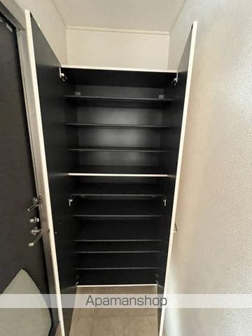 パインツリーEの内装写真
