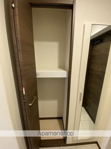 LA RAZETTAの内装写真