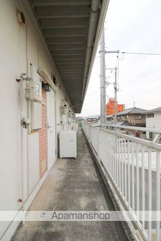 爪崎サンプラザの玄関写真
