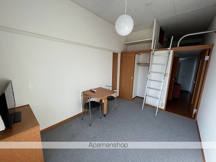 レオパレスグランデⅥ[1K/19.87m2]のリビング・居間