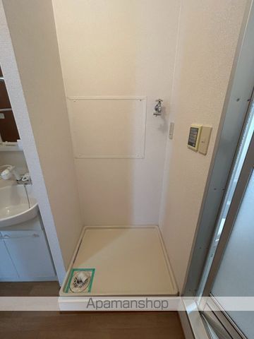 BIRD LAND たまでB棟の内装写真