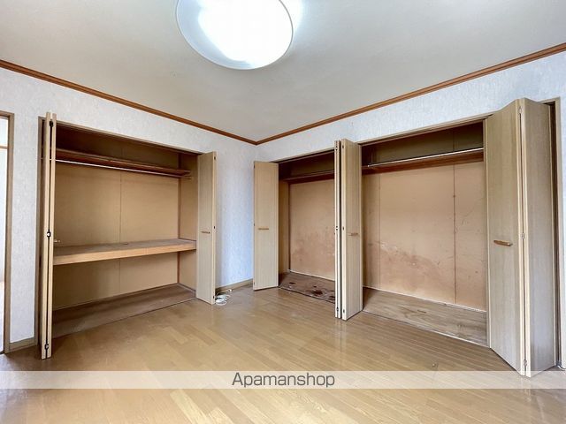 七重浜4丁目9番戸建の内装写真