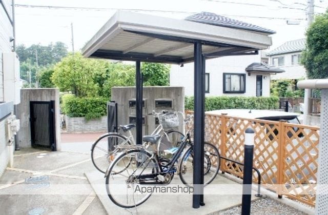 ロックヒルズ壱番館の玄関写真