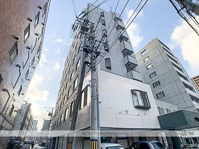 クィーン南5条の外観写真