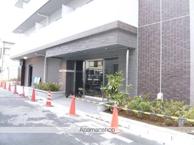 リヴシティ錦糸町弐番館の玄関写真