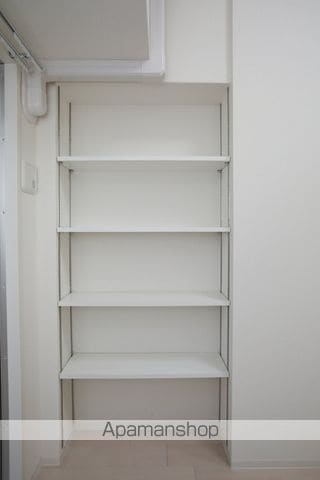 セレニテ梅田ESTの内装写真