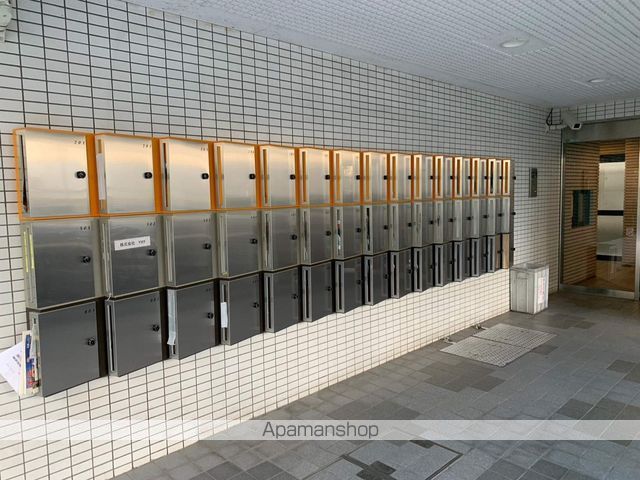 シルフィード平塚の玄関写真