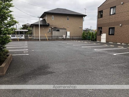 カームハイツ[2LDK/54.55m2]の駐車場2