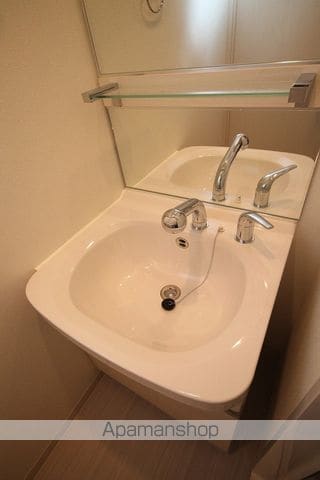 プレサンスタワー難波WESTの内装写真