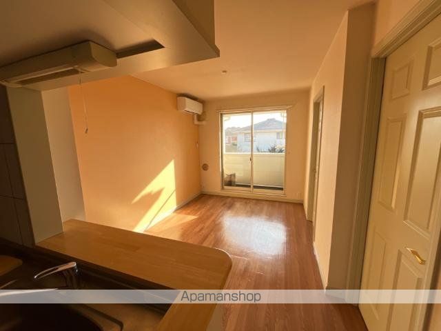 apartment 群馬県邑楽郡千代田町赤岩西4-12
地図を見る