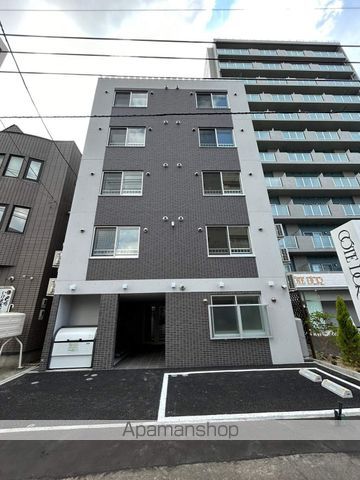 ラフィーネ南15条