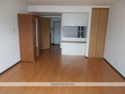 サンタクロスＢ[1R/32.68m2]のリビング・居間