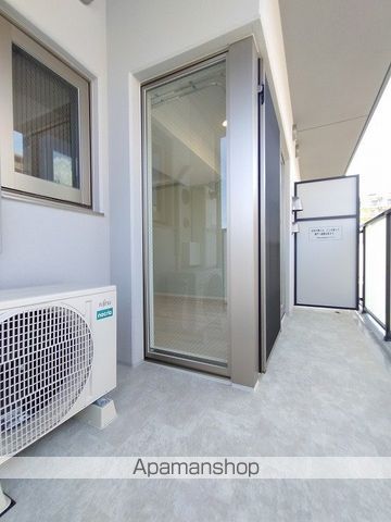 ファーストフィオーレ江坂垂水町IIの内装写真