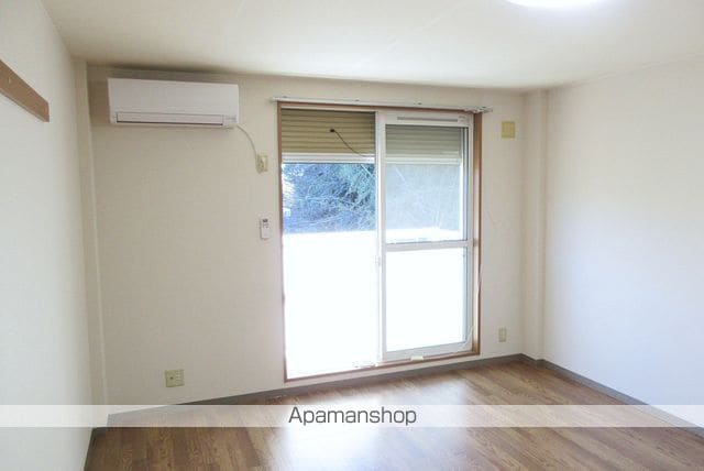 グリーンヒル矢高の内装写真