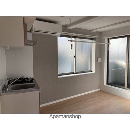 モデラート西新宿[1R/17.2m2]のリビング・居間