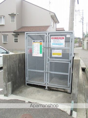 レジデンス・ナカジマA棟の外観写真