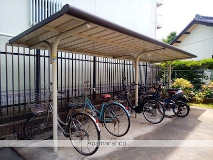 レオパレスリエール[1K/19.87m2]のロビー