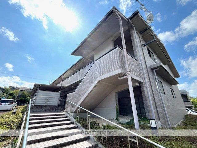 シャンドフルール仰木の里の外観写真