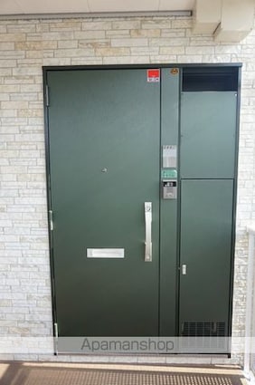 千葉県千葉市中央区長洲２丁目[1K/27.32m2]の洗面所