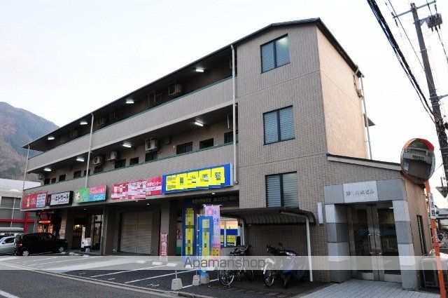 第一川本ビルの外観写真