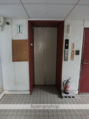 ぷち・あみ蕨の内装写真
