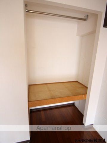 AMSビルの内装写真