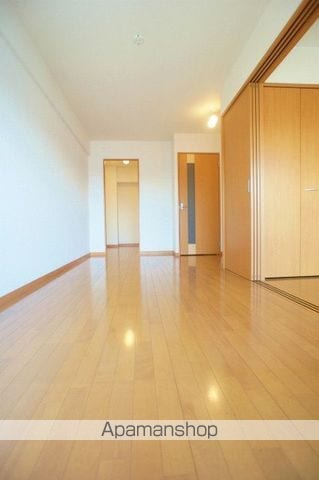 レジディア博多東の内装写真