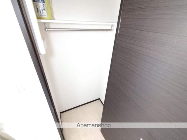 レオネクストシャトル杉田VIの内装写真