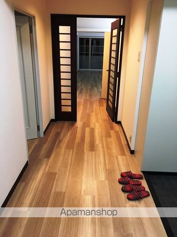 白鷹松下町マンションの内装写真