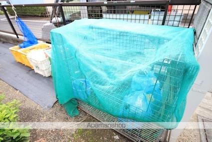 グリーンリーフ越野[1K/20.46m2]の共用部3