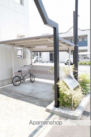 【岐阜市東鶉のアパートの写真】