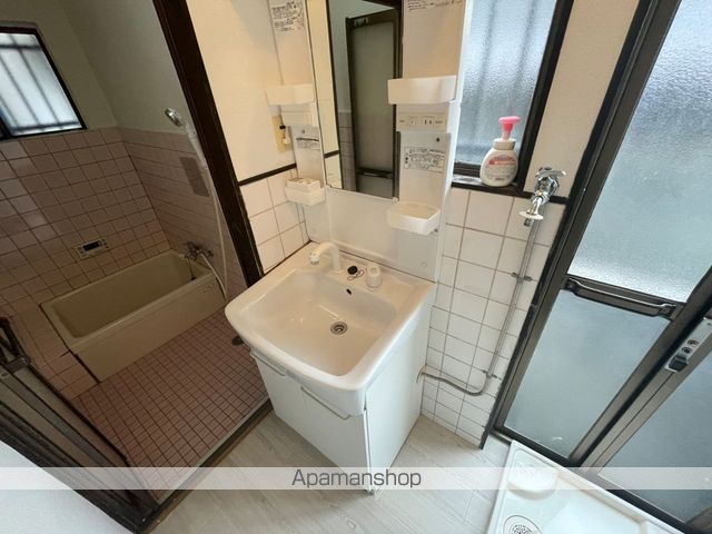 垣内3丁目貸家の内装写真