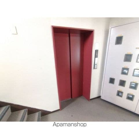 栄寿ハイツの外観写真