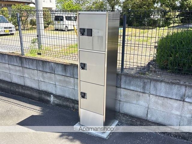 ファミーユの内装写真