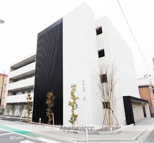 アソシエール高島平の外観写真