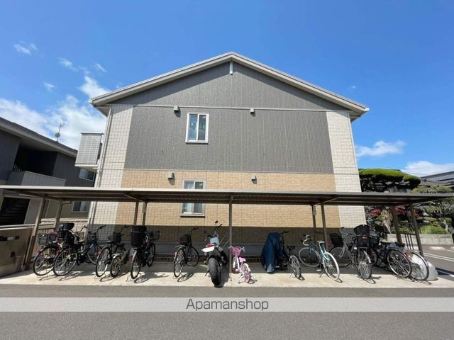 ローゼンシュタット A棟の外観写真