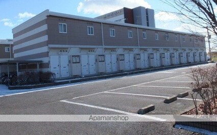 レオパレストータスⅢ[1K/23.71m2]の駐車場