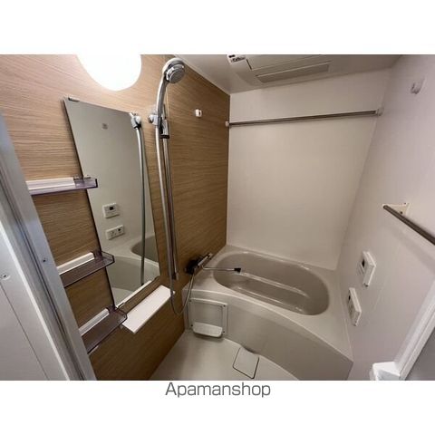 W.O.B.西九条の内装写真