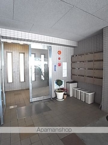 リエス千代田の玄関写真