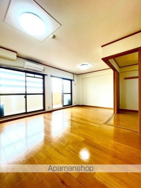 ポルトーネ[1LDK/62.17m2]のリビング・居間