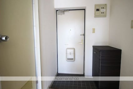 パレス本郷[1K/19.5m2]の玄関
