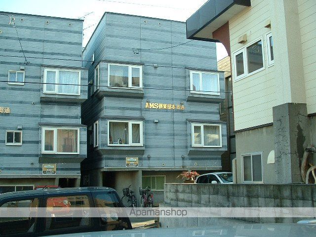 アムス倶楽部本郷通の外観写真