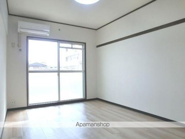 渡辺ハイツの内装写真