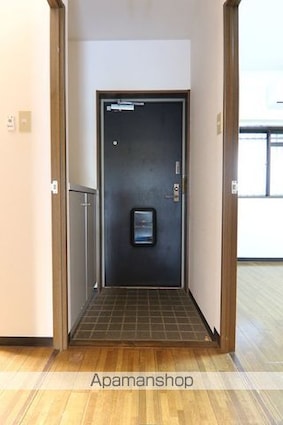 グランドゥール宮崎台[3LDK/64.1m2]の玄関